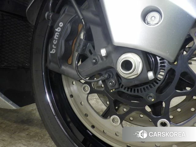 Suzuki GSX1300R HAYABUSA id 3947465 из Японии 14