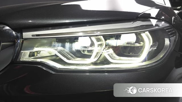 BMW 5 Series (G30) id 4923704 из Кореи 14
