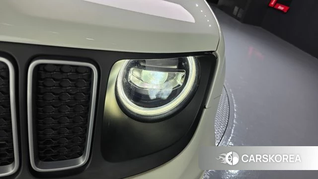 Jeep Renegade id 4566217 из Кореи 14