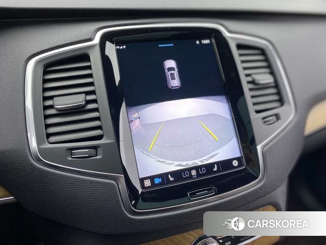 Volvo XC90 2023 Черный из Китая, фото 2