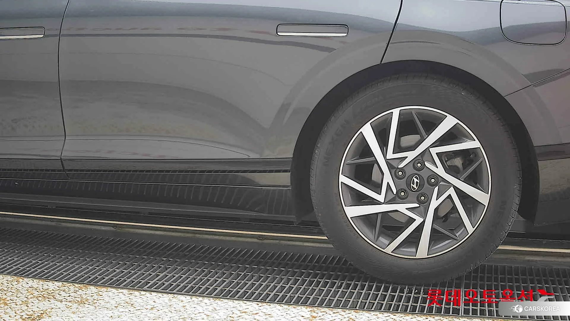Hyundai Grandeur id 4902556 из Кореи 14
