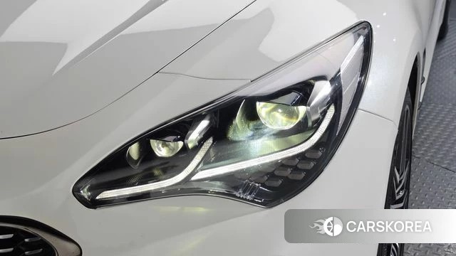 Kia Stinger Meister id 4759423 из Кореи 13