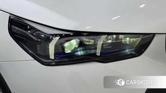 BMW 5 Series (G60) id 4853708 из Кореи 14