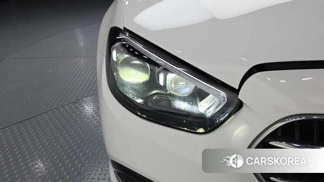 Mercedes-Benz E-Class W213 id 4196155 из Кореи 14