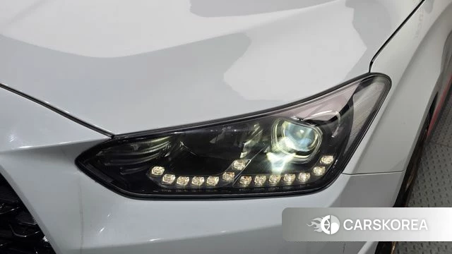Hyundai Veloster (JS) id 4900582 из Кореи 14