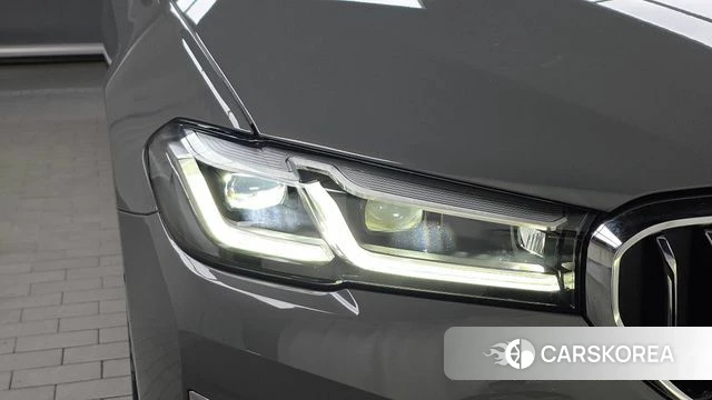 BMW 5 Series (G30) id 4524936 из Кореи 14
