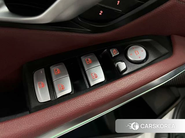 BMW 3 series id 4275735 из Китая 14