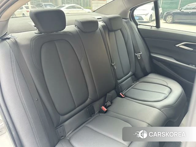 BMW 1 series id 4301688 из Китая 14