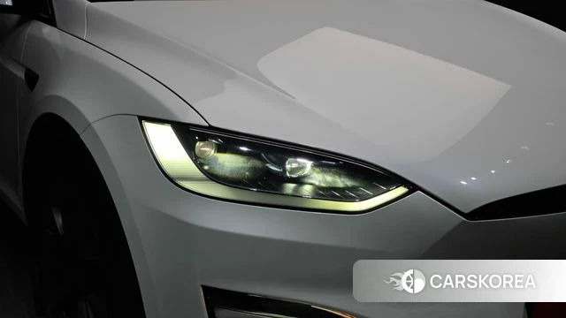 Tesla Model X id 4853729 из Кореи 14
