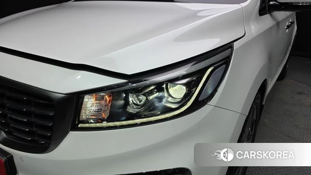 Kia The New Carnival id 4363180 из Кореи 14