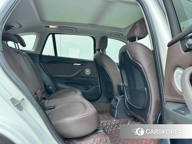 BMW X1 id 4255804 из Китая 14