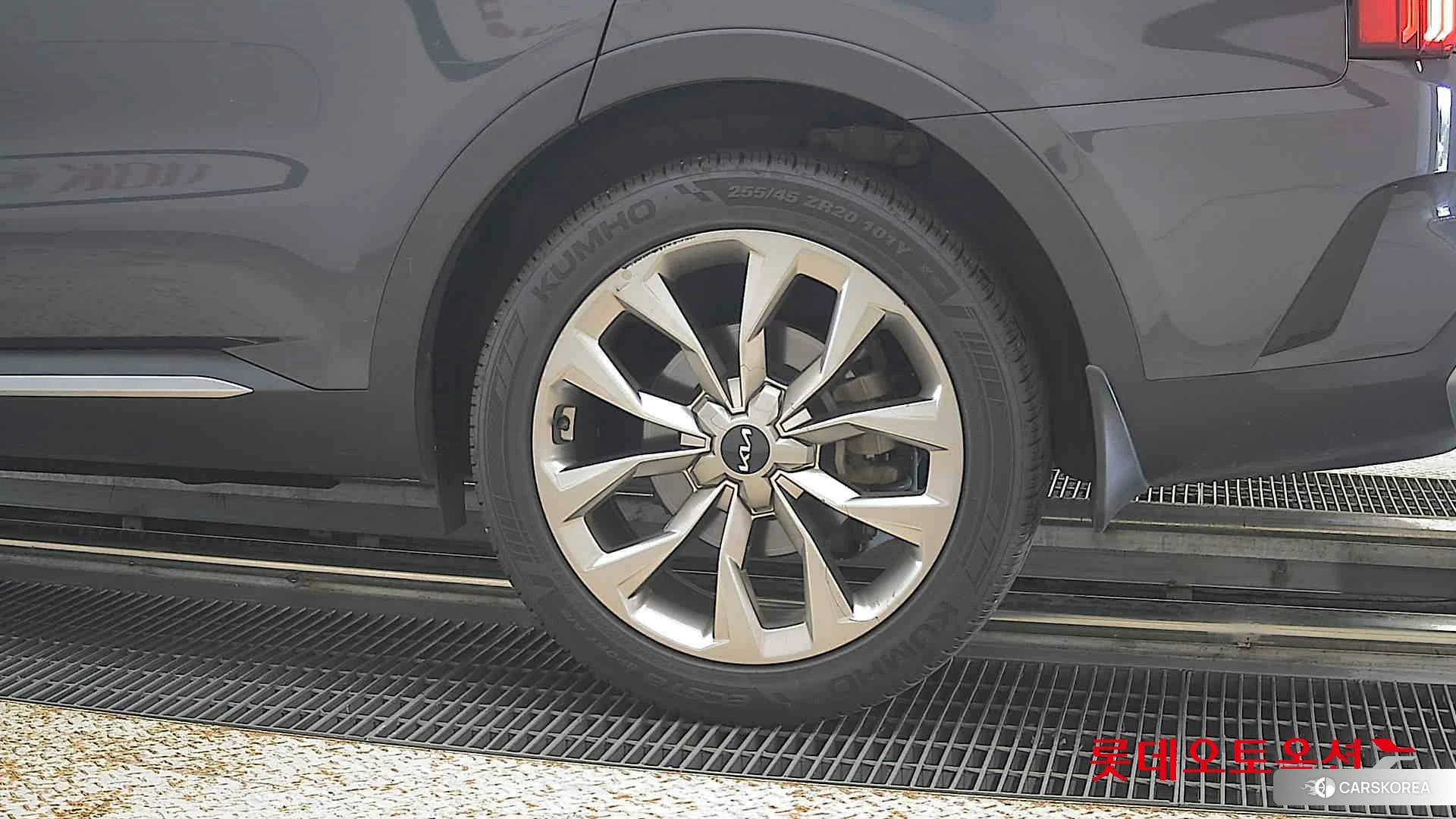Kia Sorento id 4902433 из Кореи 14
