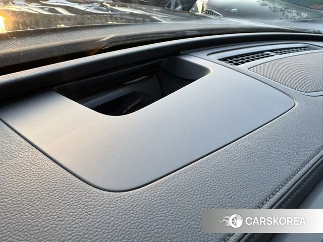 Volkswagen Passat id 3919453 из Китая 14