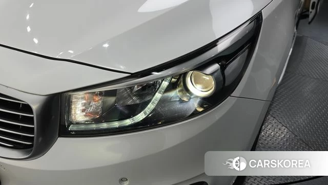 Kia All New Carnival id 4286382 из Кореи 14