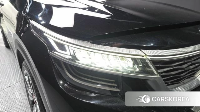 Kia Seltos id 4424142 из Кореи 14