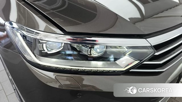 Volkswagen Passat GT (B8) id 4596182 из Кореи 14