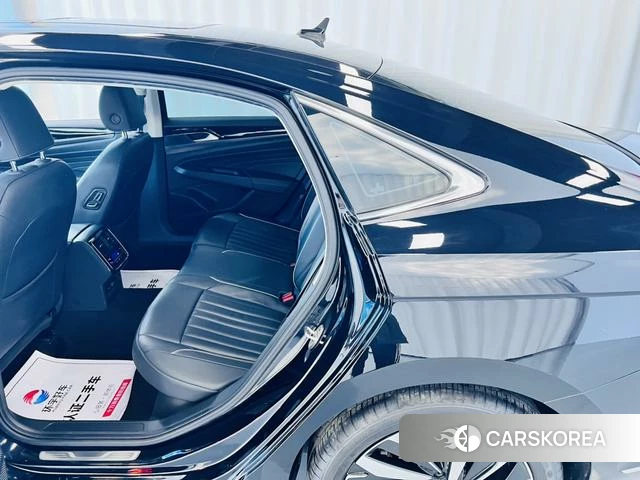 Volkswagen Passat id 4258193 из Китая 14