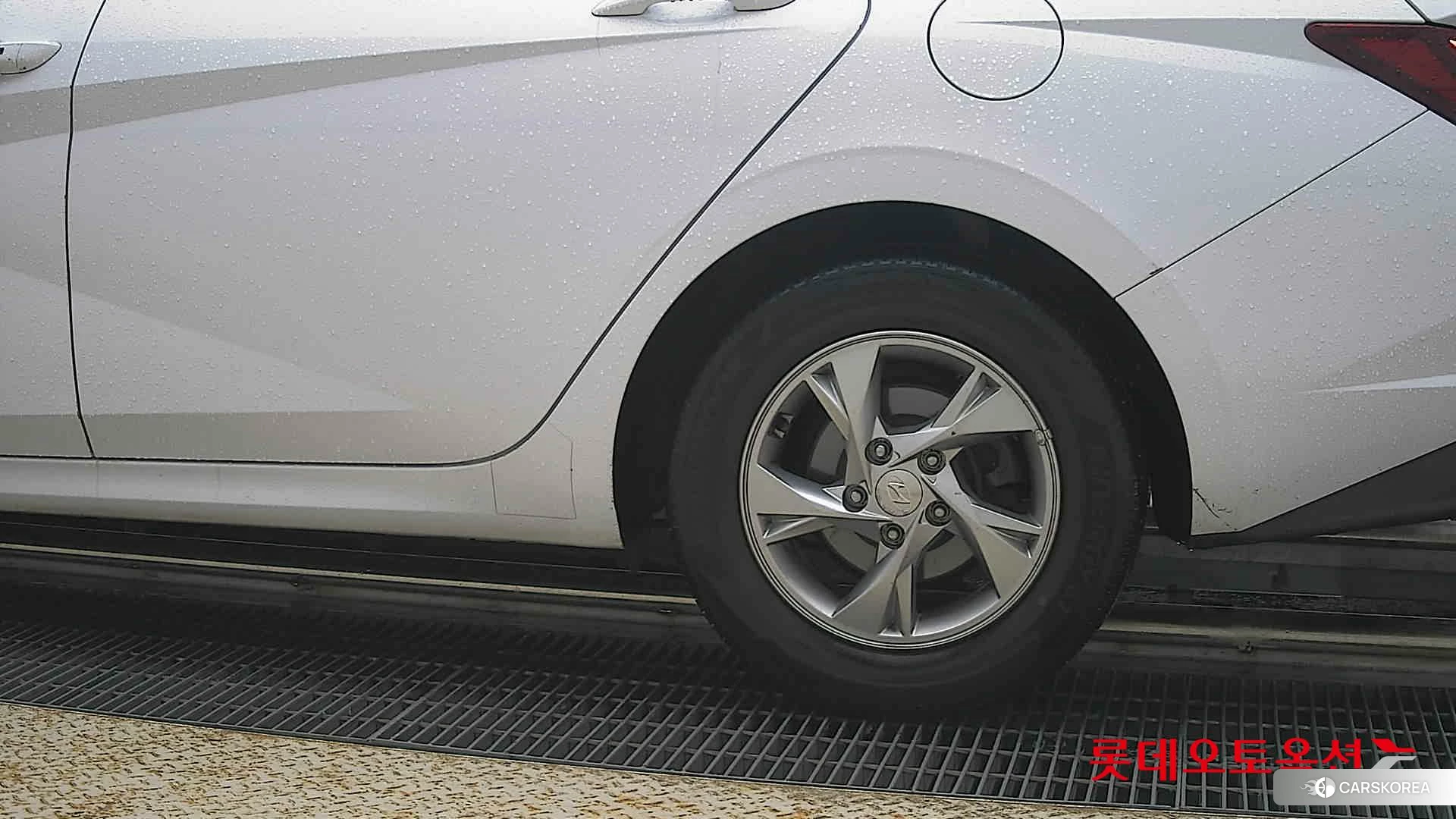 Hyundai Avante id 4352332 из Кореи 14
