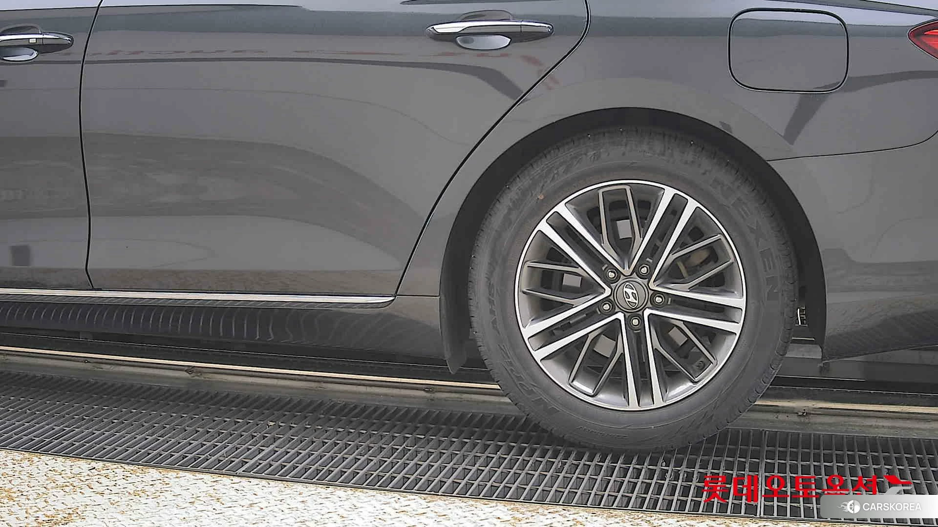 Hyundai Grandeur id 4296884 из Кореи 14