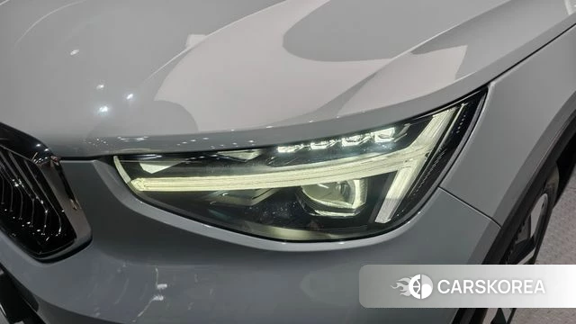 Volvo XC40 id 4280255 из Кореи 14