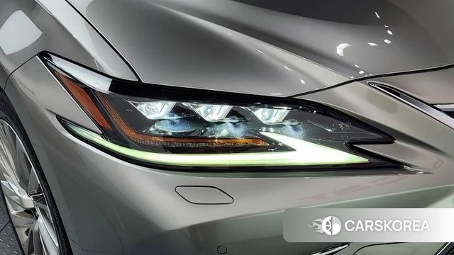 Lexus ES300h 7th generation id 4563027 из Кореи 14