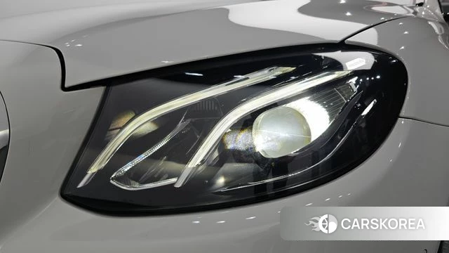 Mercedes-Benz E-Class W213 id 4574621 из Кореи 14