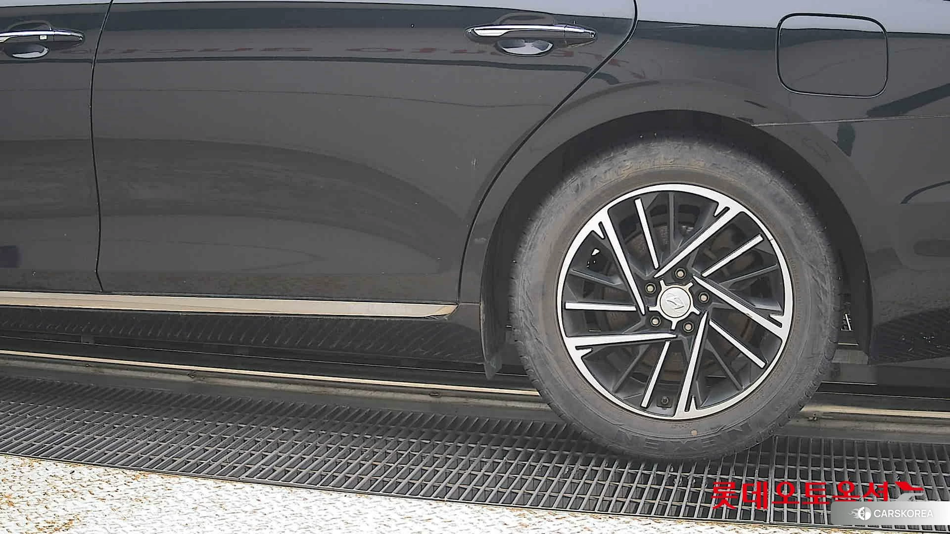 Hyundai Grandeur id 4504399 из Кореи 14