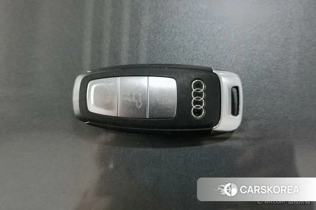 Audi A3 id 4272625 из Китая 14