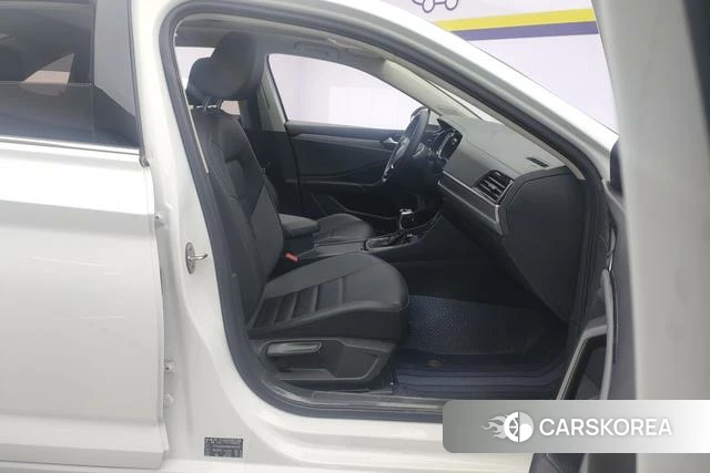 Volkswagen Sagitar id 3768847 из Китая 14