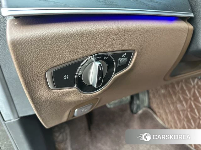 Mercedes-Benz E-class id 4257758 из Китая 14