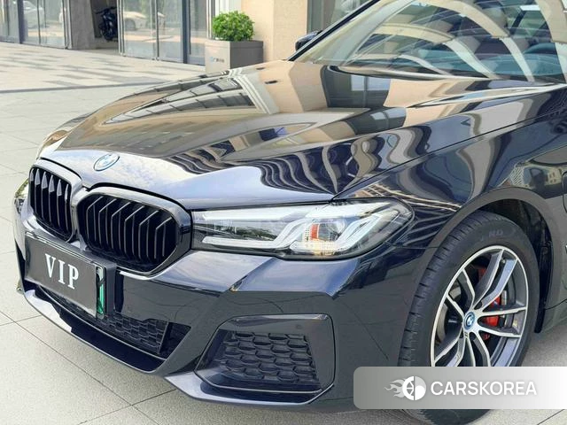 BMW 5 series PHEV id 4273797 из Китая 14