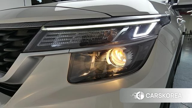 Kia Seltos id 4383690 из Кореи 14