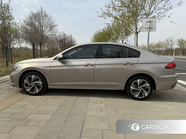 Volkswagen Bora id 4276630 из Китая 14