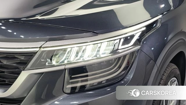 Kia Seltos id 4727520 из Кореи 14