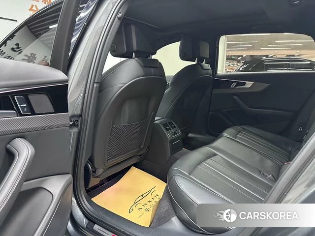Audi A4L id 4278895 из Китая 14