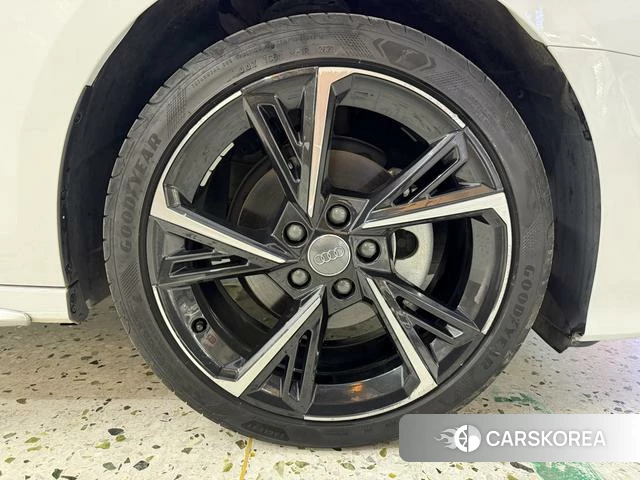 Audi A3 id 4359310 из Китая 14