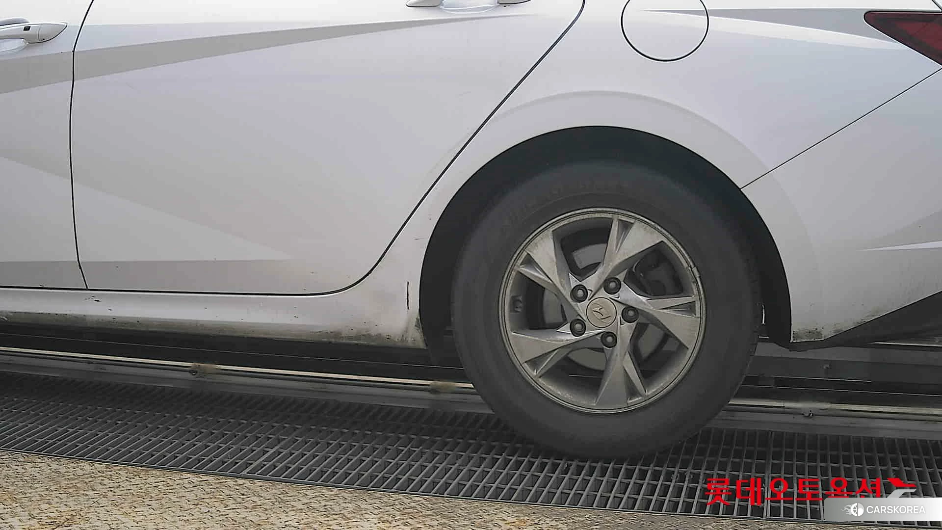 Hyundai Avante id 3869298 из Кореи 14