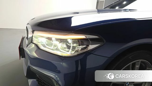 BMW 5 Series (G30) id 4471104 из Кореи 14