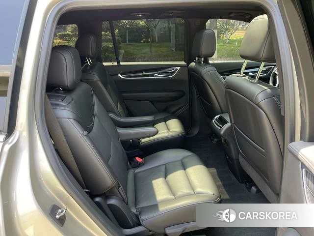 Cadillac XT6 id 4210020 из Китая 14