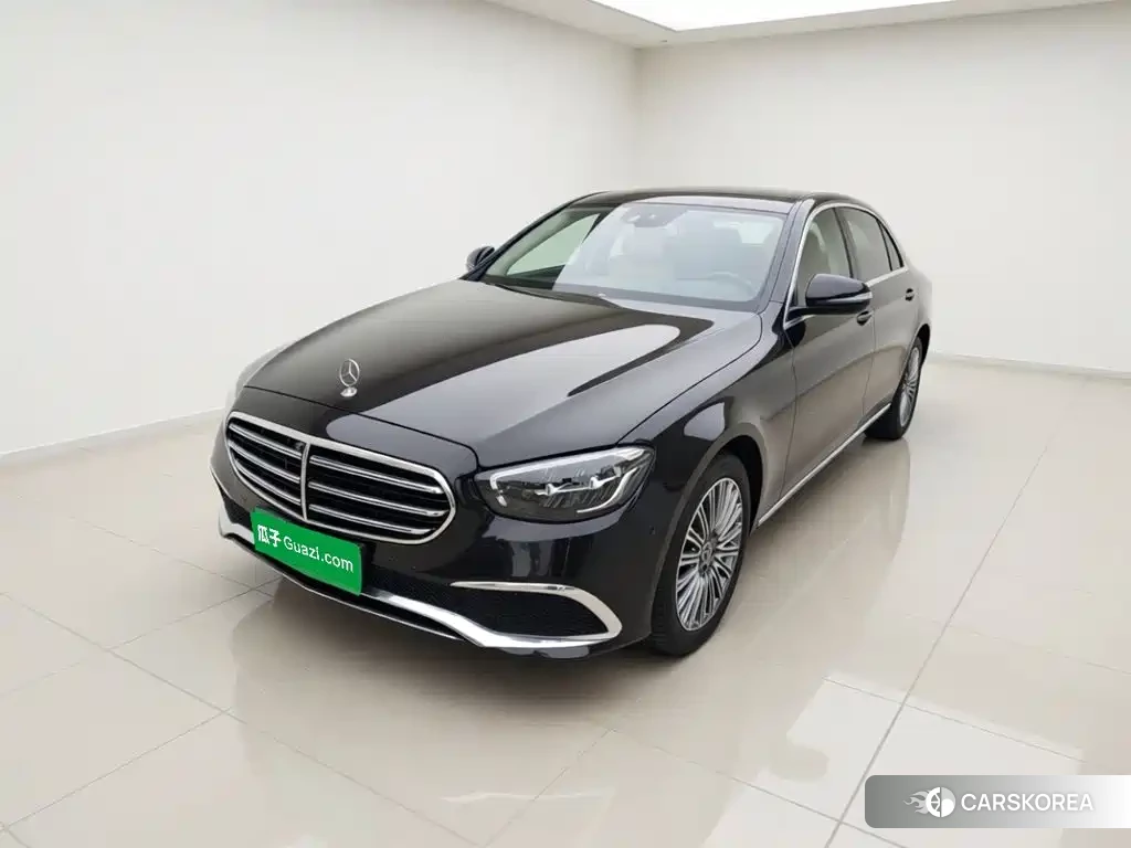 Mercedes-Benz E-Class id 4622383 из Китая 14