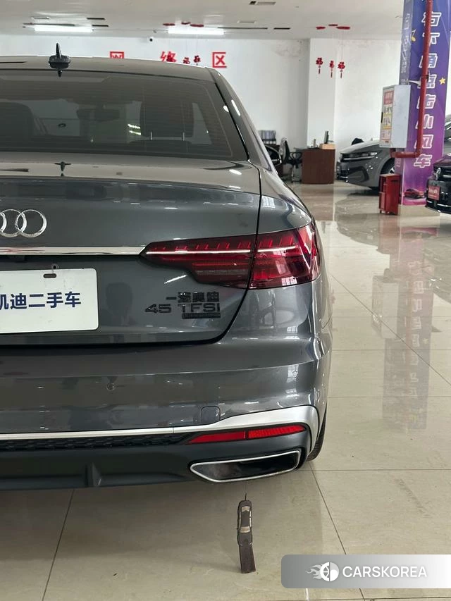 Audi A4L id 4314210 из Китая 14