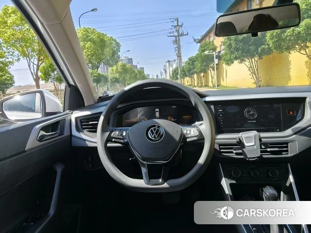 Volkswagen Polo id 4335045 из Китая 14