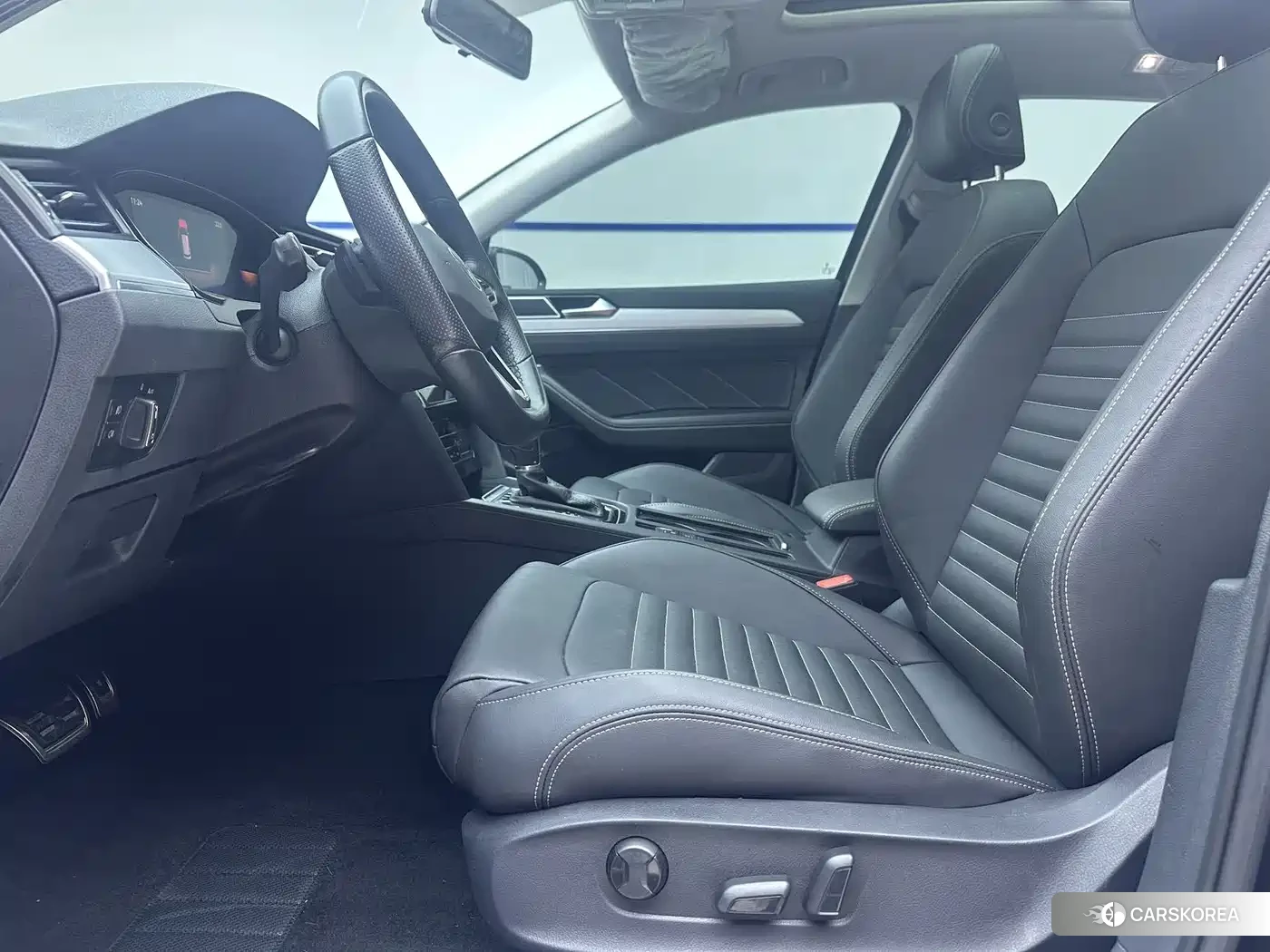 Volkswagen Magotan id 4514129 из Китая 14