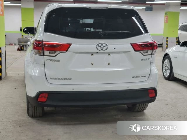 Toyota Highlander id 4365685 из Китая 14