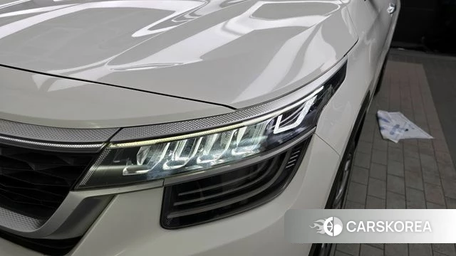 Kia Seltos id 4187932 из Кореи 14