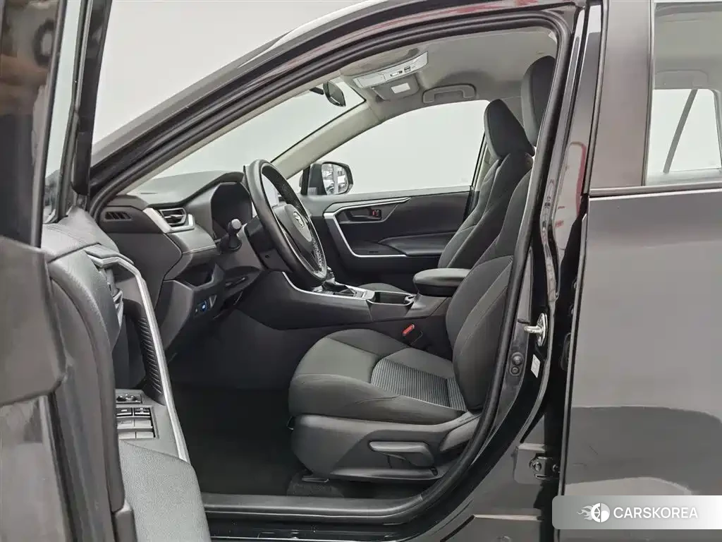 Toyota Wildlander id 4546357 из Китая 14