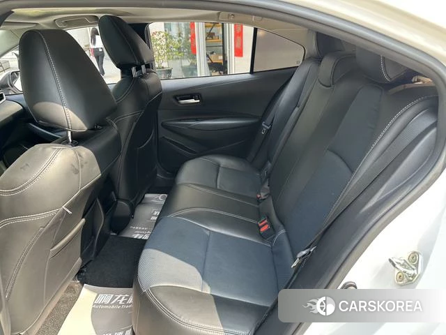 Toyota Corolla id 4353767 из Китая 14