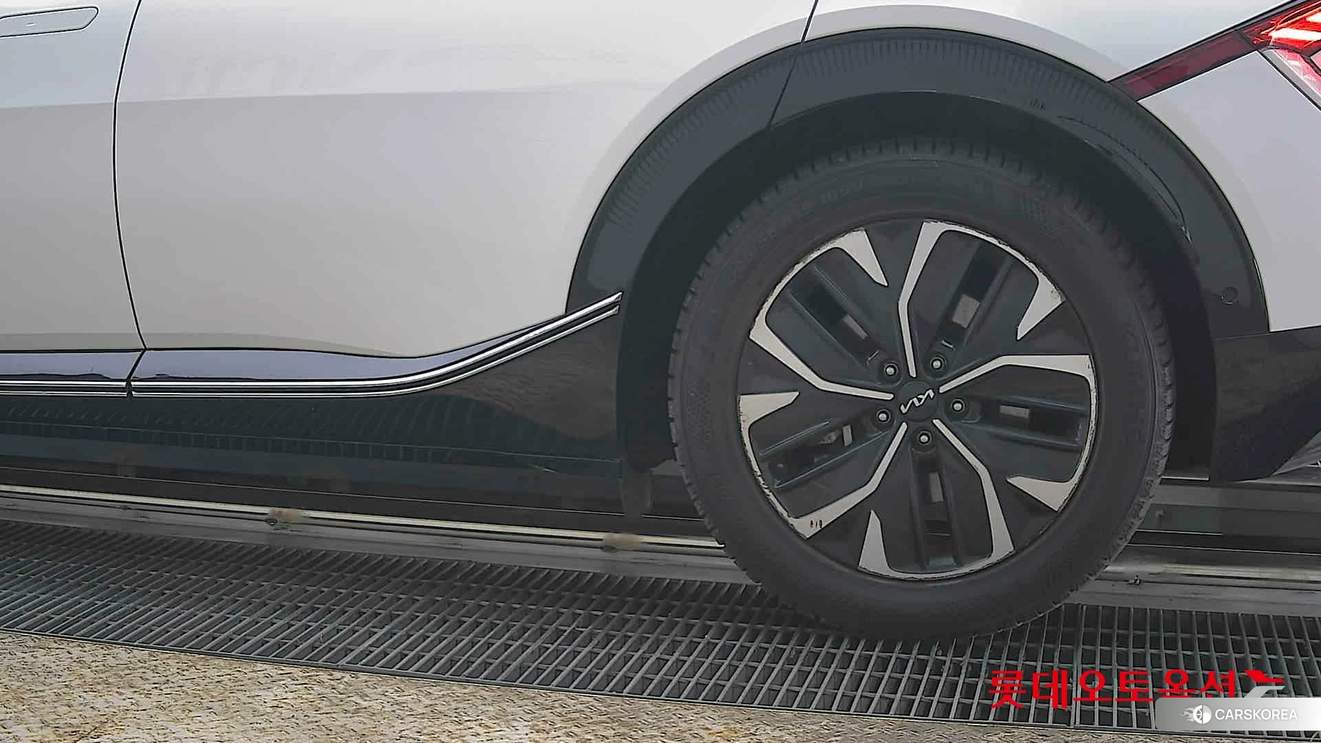 Kia EV6 id 3875712 из Кореи 14