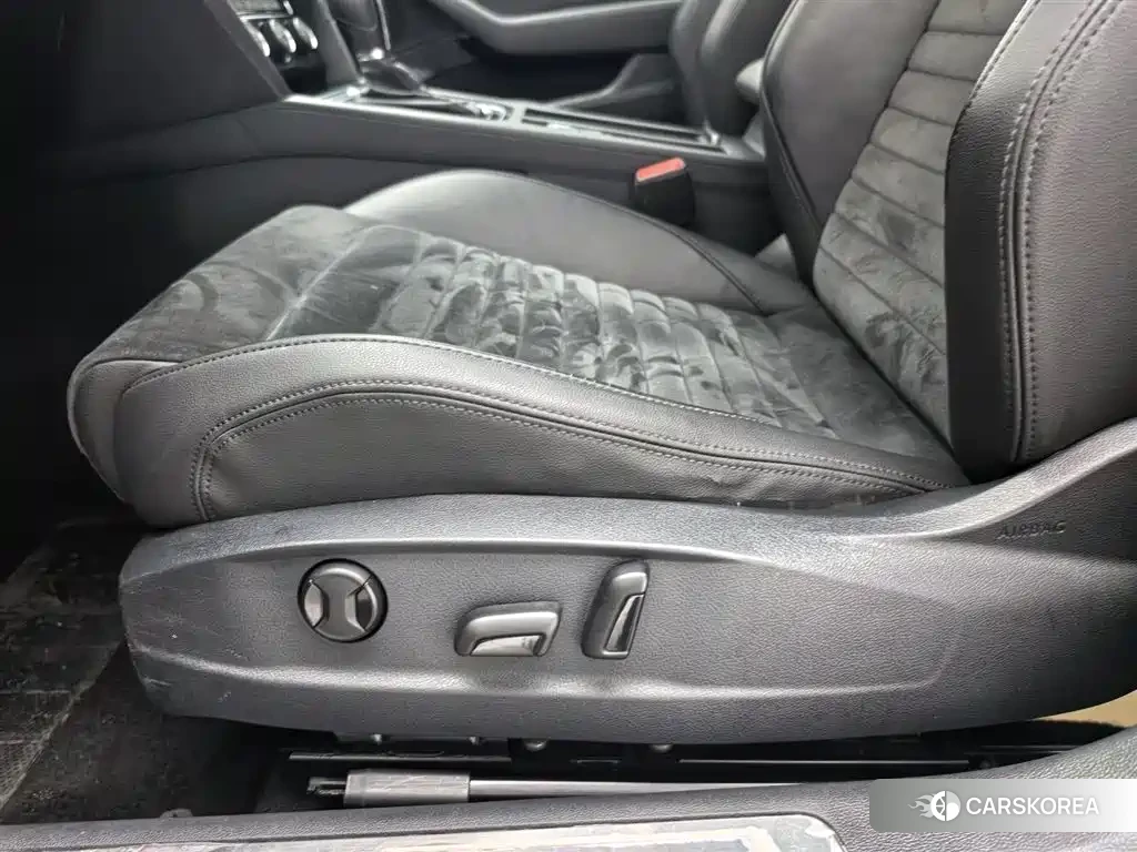 Volkswagen Magotan id 4577812 из Китая 14