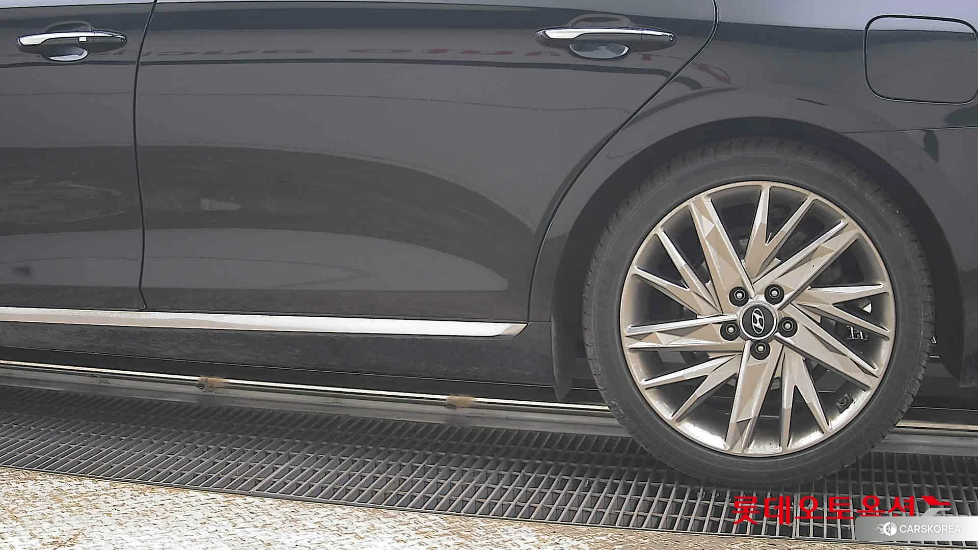 Hyundai Grandeur id 3869270 из Кореи 14